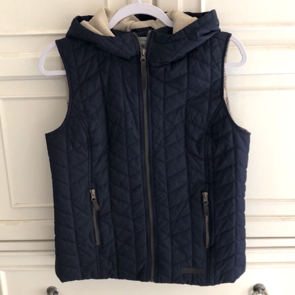 G.H. Bass & Co. Navy Blue Lightweight Quilted Vest